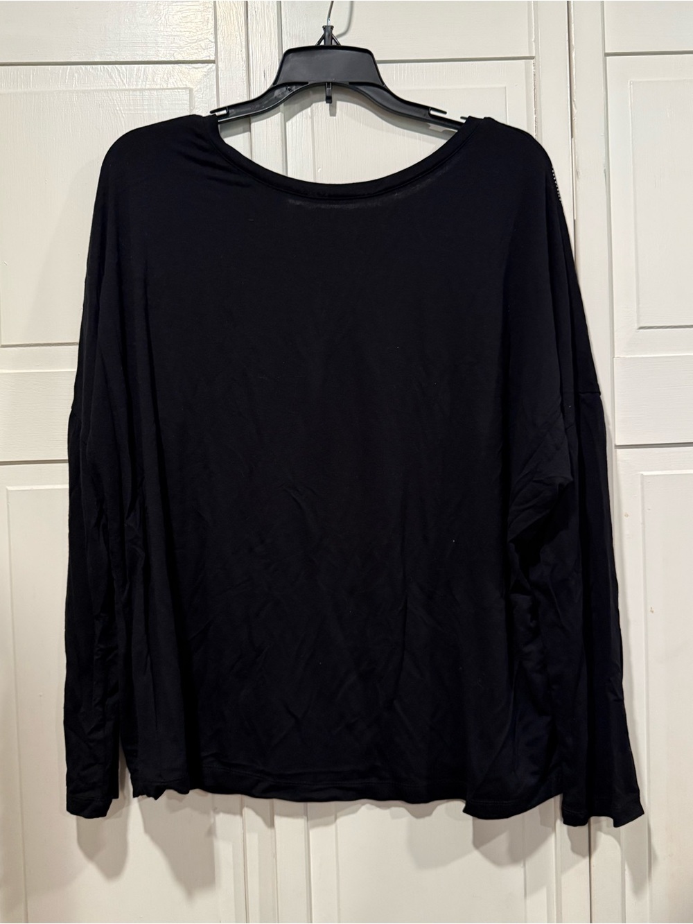Venus angel wing blouse size large like new!